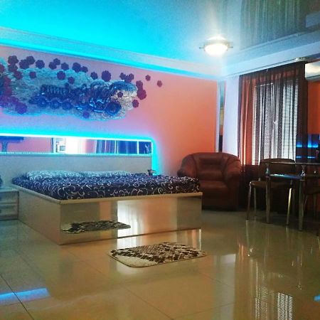 Studio Krivoy Rog Luaran gambar
