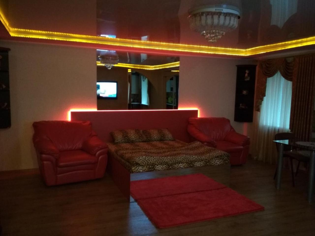 Studio Krivoy Rog Luaran gambar